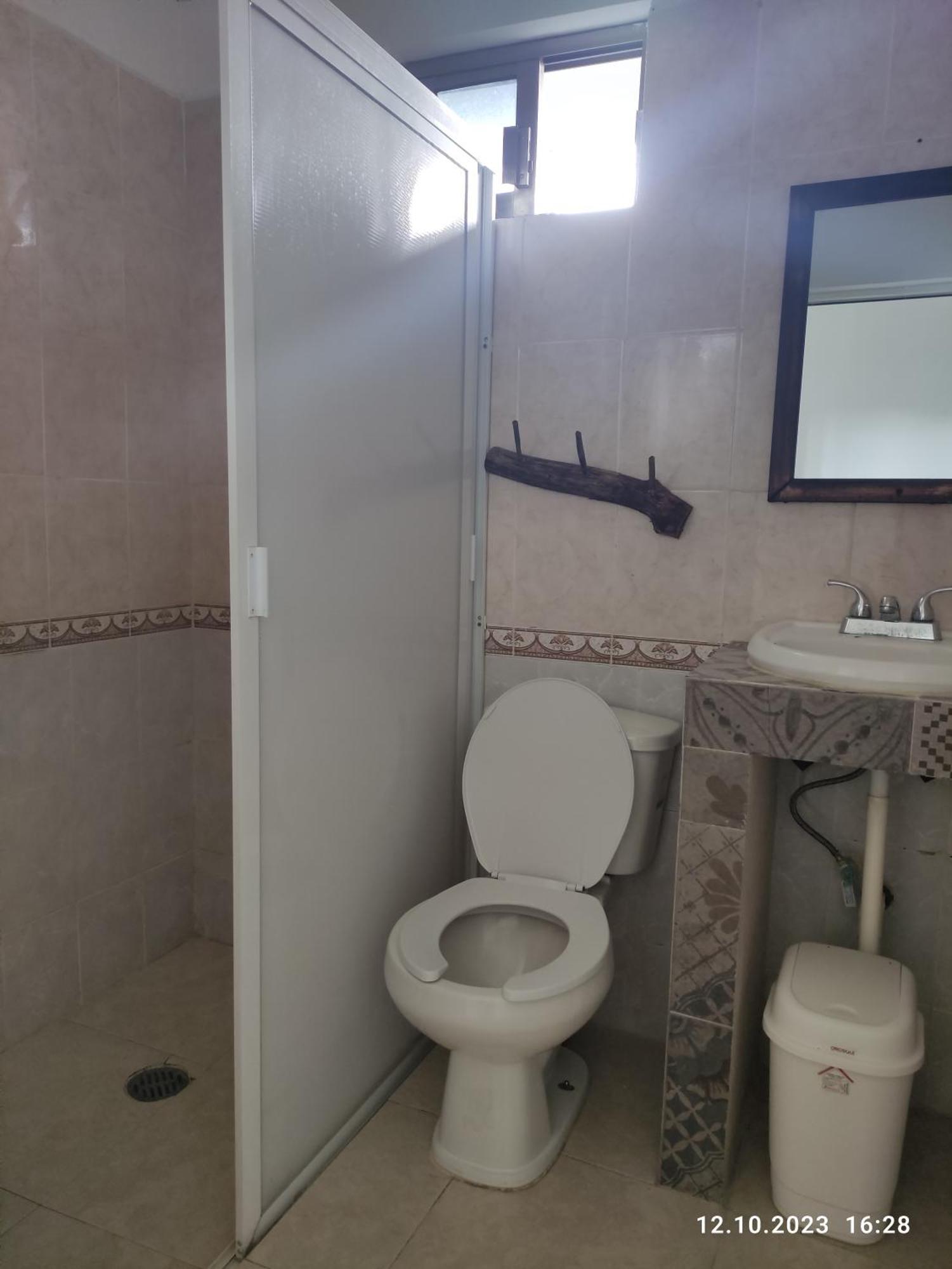 טולום The All Inclusive Hostel - Food, Drinks And Transportation To The Beach And Cenotes חדר תמונה