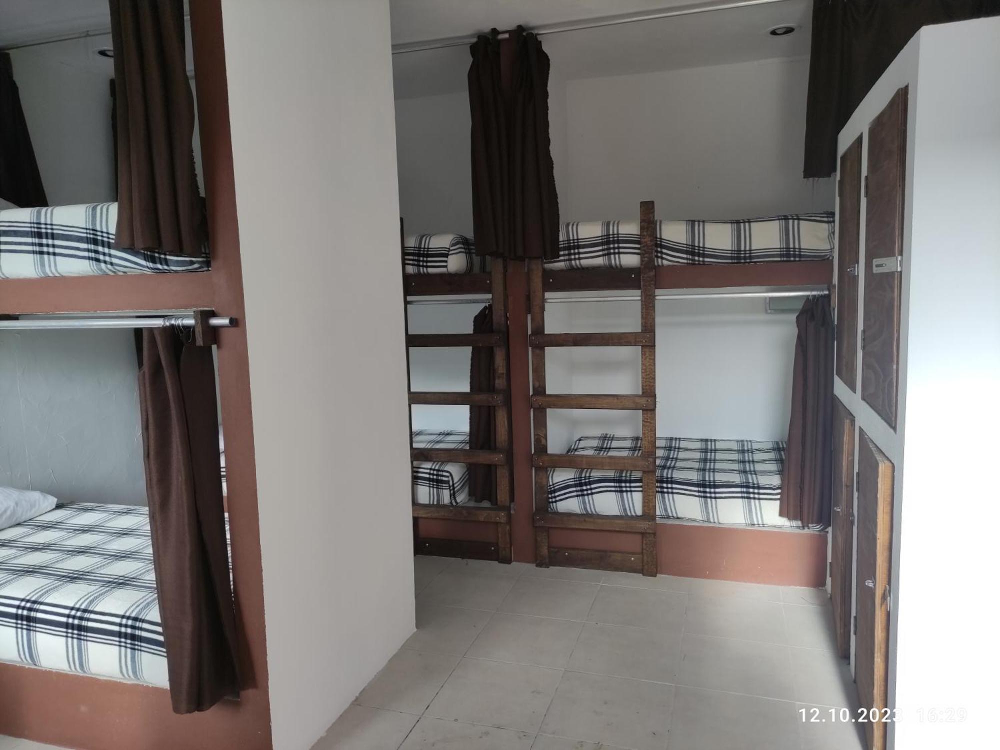טולום The All Inclusive Hostel - Food, Drinks And Transportation To The Beach And Cenotes חדר תמונה