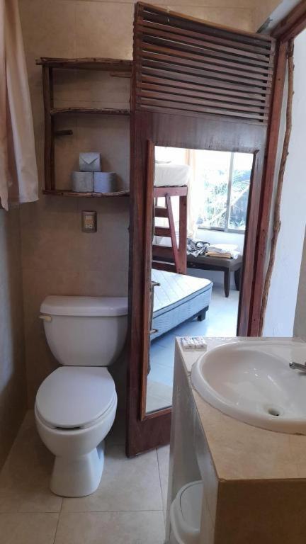 טולום The All Inclusive Hostel - Food, Drinks And Transportation To The Beach And Cenotes מראה חיצוני תמונה