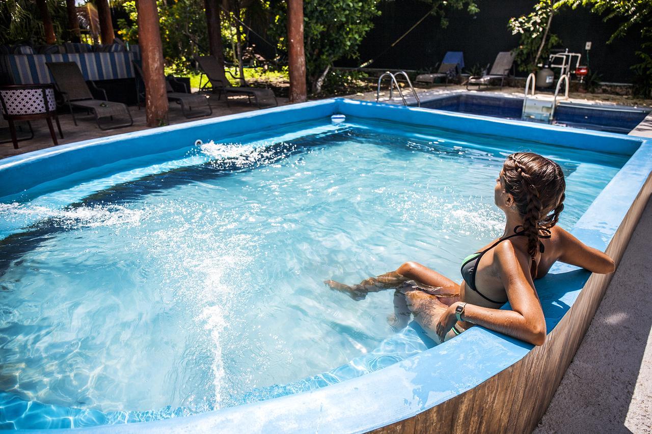טולום The All Inclusive Hostel - Food, Drinks And Transportation To The Beach And Cenotes מראה חיצוני תמונה